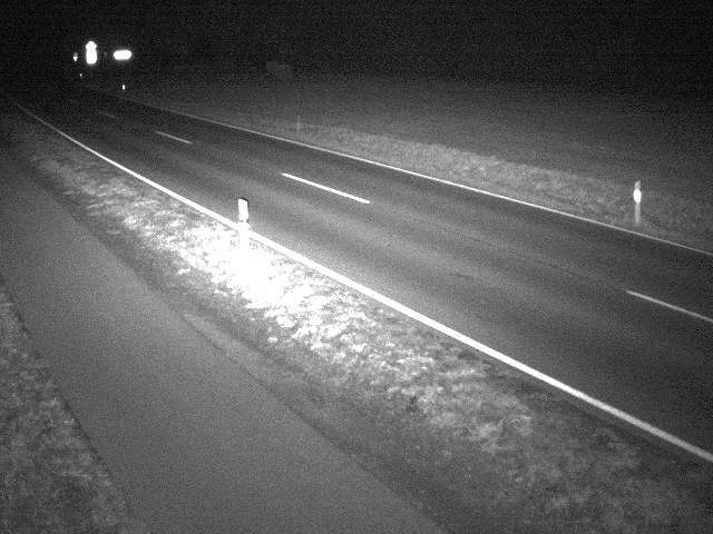 B13 Bad Tölz - Holzkirchen — Holzkirchen road camera